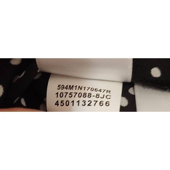 NINE WEST Sleeveless blouse Size XS BLACK/LILY WHITE NWT polka dots - Picture 5 of 7